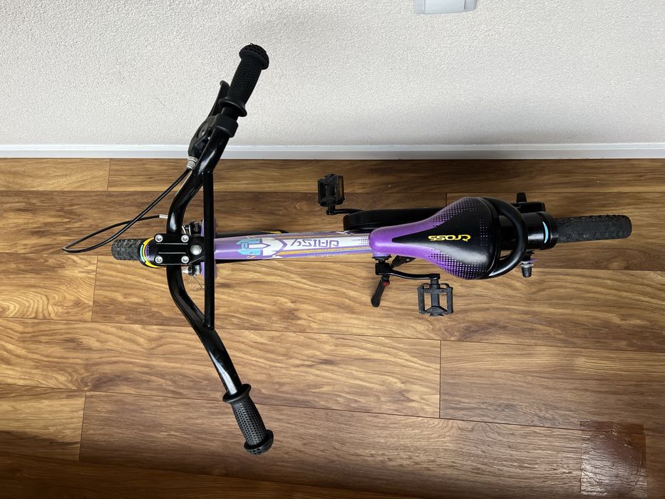 Bicicleta copii mov