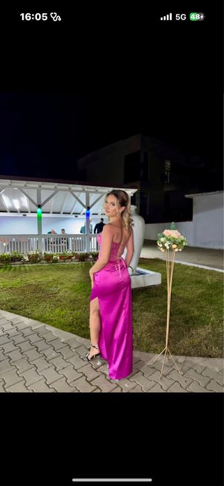 Rochie lunga roz