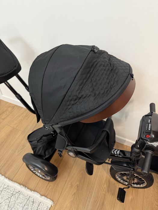 Продам велик коляску новая