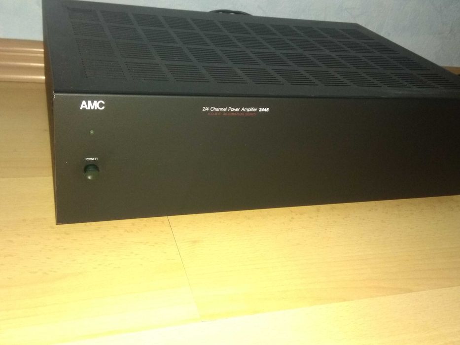 Крайно стъпало AMC 2445