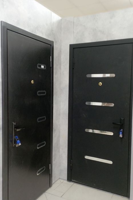 Temir eshiklar 1 yil kafolati bilan Zamok yaxshisi quyib beriladi