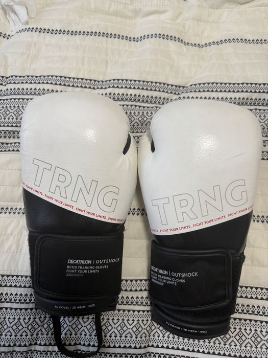 Manusi de box profesionale