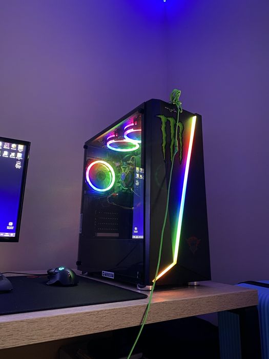 Setup Gaming Complet / PC + Monitor + Periferice (Se vând și separat)