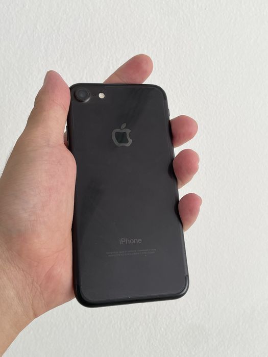 iphone 7 128 гб в отличном состоянии