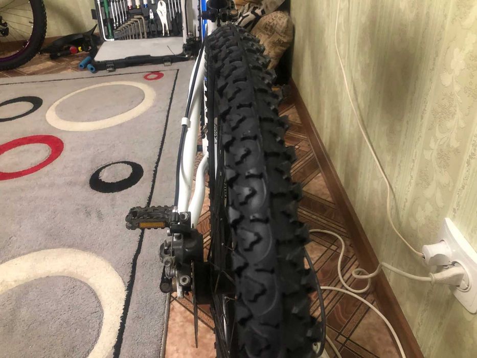 велосипед trinx с новой резиной