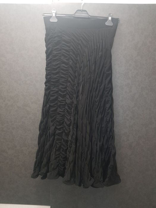 Дълга черна пола,46BG