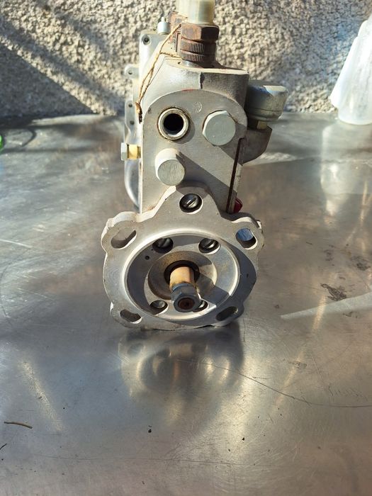 Дизелова инжекционна помпа PZL Mielec P24-22/1 – ретро, трактор/камион