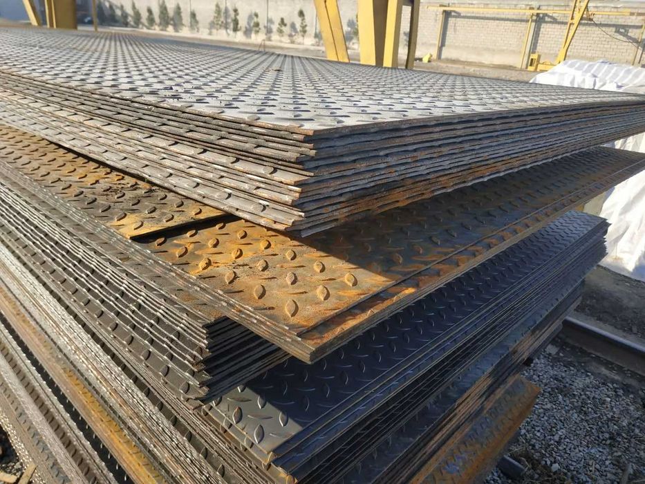 Лист рифленый ( чечевичный лист ) Рифленка ( Металлопрокат )