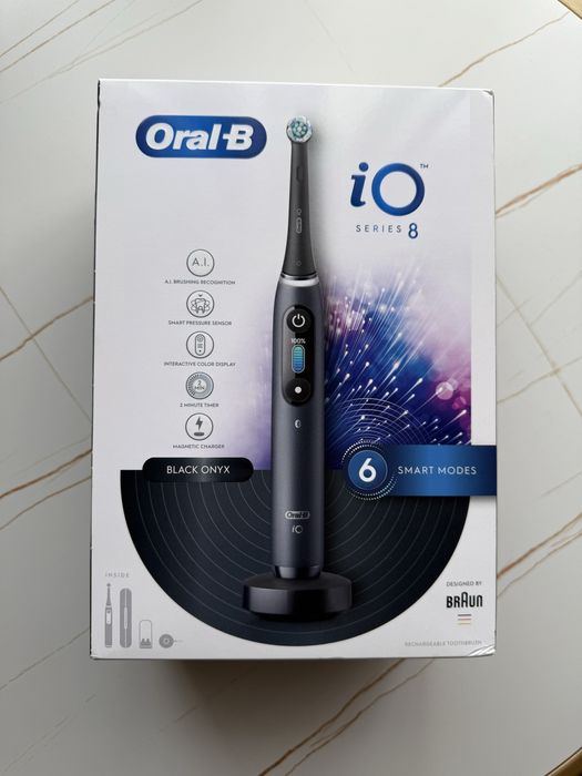 Periuta de dinti electrica Oral B iO8