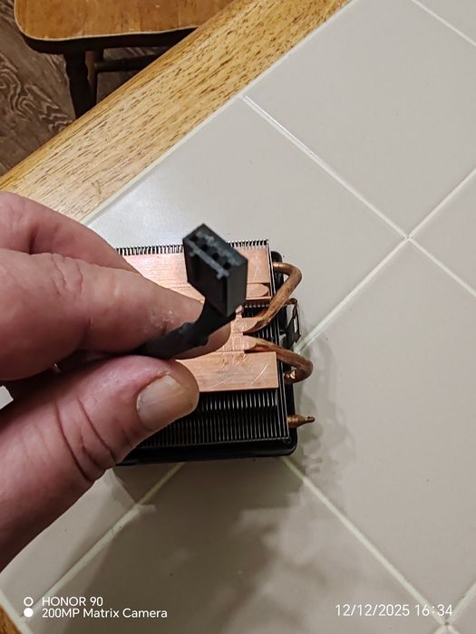 Процессор AMD 7 2700X + охлаждение