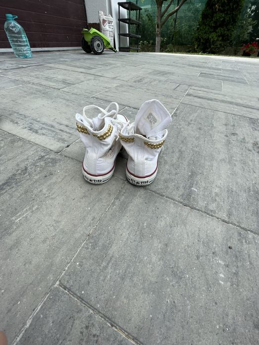 Basceti firma converse