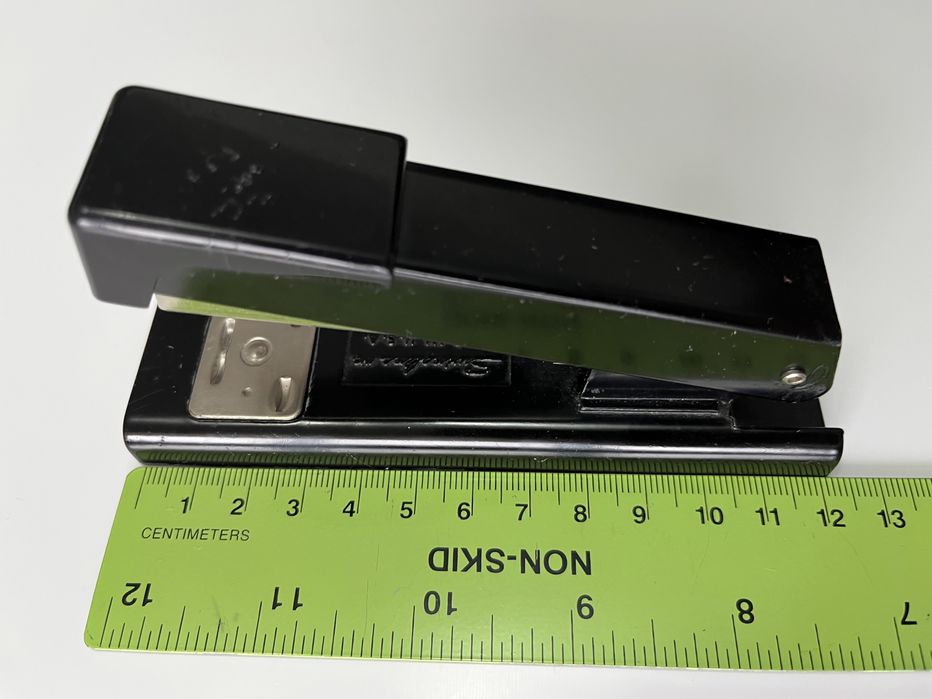 Стар канцеларски телбот,Made in USA