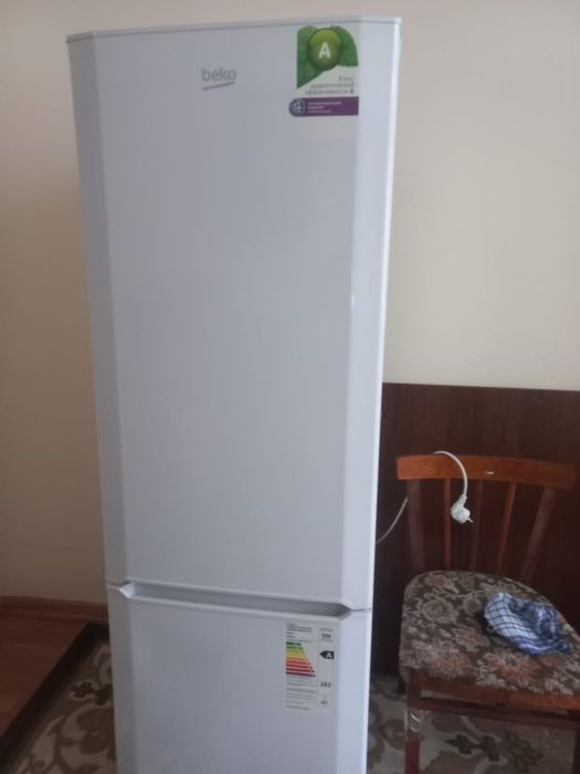 Продается холодильник