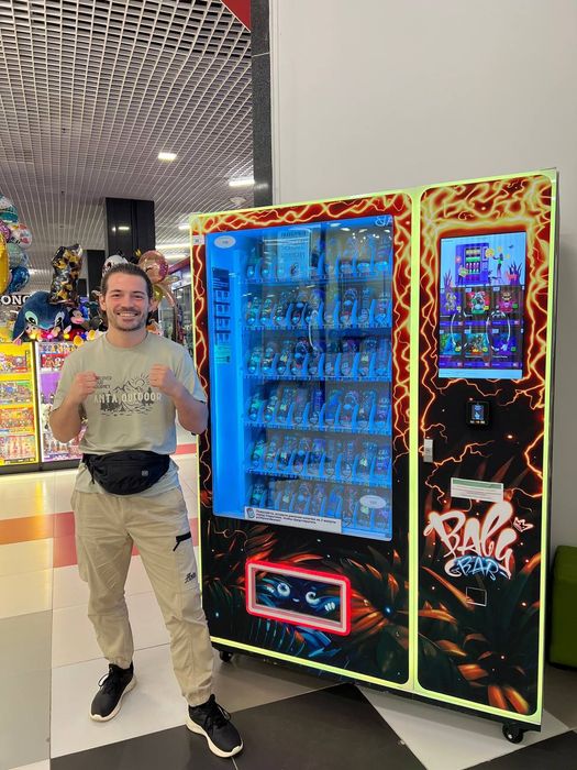 Продам вендинговый аппарат