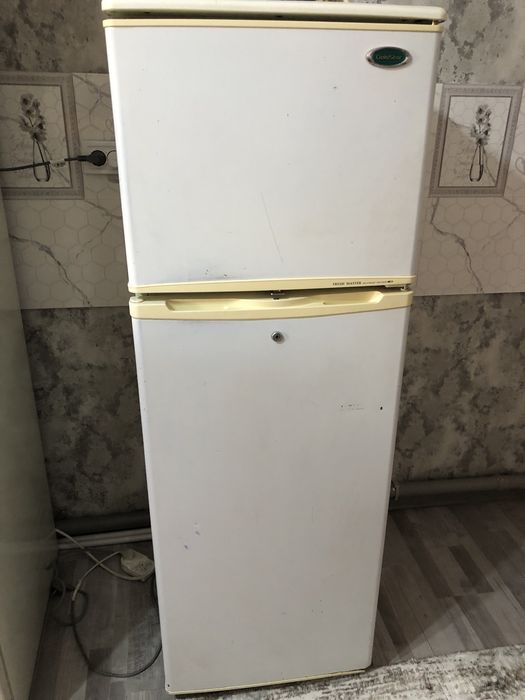 Холодильник GoldStar