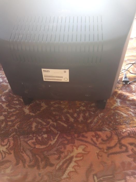 Продам телевизор