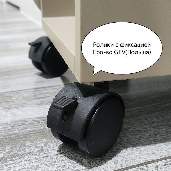 Продаётся раскладной стол