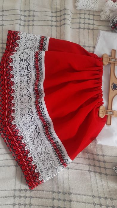 Costum cu motive populare/ camasa și fusta lunga