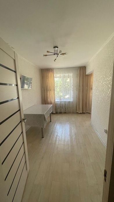 Үш бөлме үи сатылады