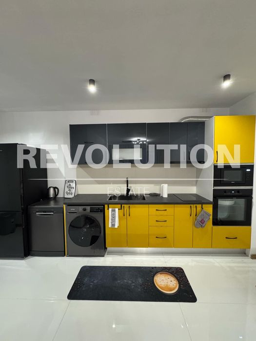 Дава се под наем Двустаен апартамент в Пловдив, Каменица 1 - 70 кв.м за 550 € - Снимка #1