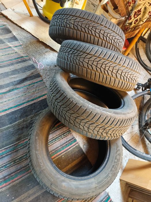 Зимни Гуми Hankook iCept Evo 3, 225/60/17, dot 2020, много запазени