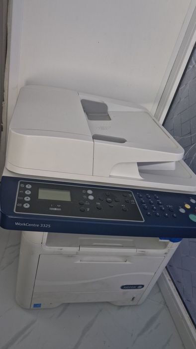 Продам принтер МФУ Xerox 3325