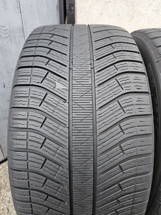 Vând patru anvelope de vara michelin 295 40 20/ 265 45 20 dot 4220