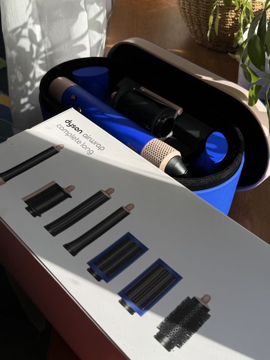 Продам стайлер Dyson airwrap long синий