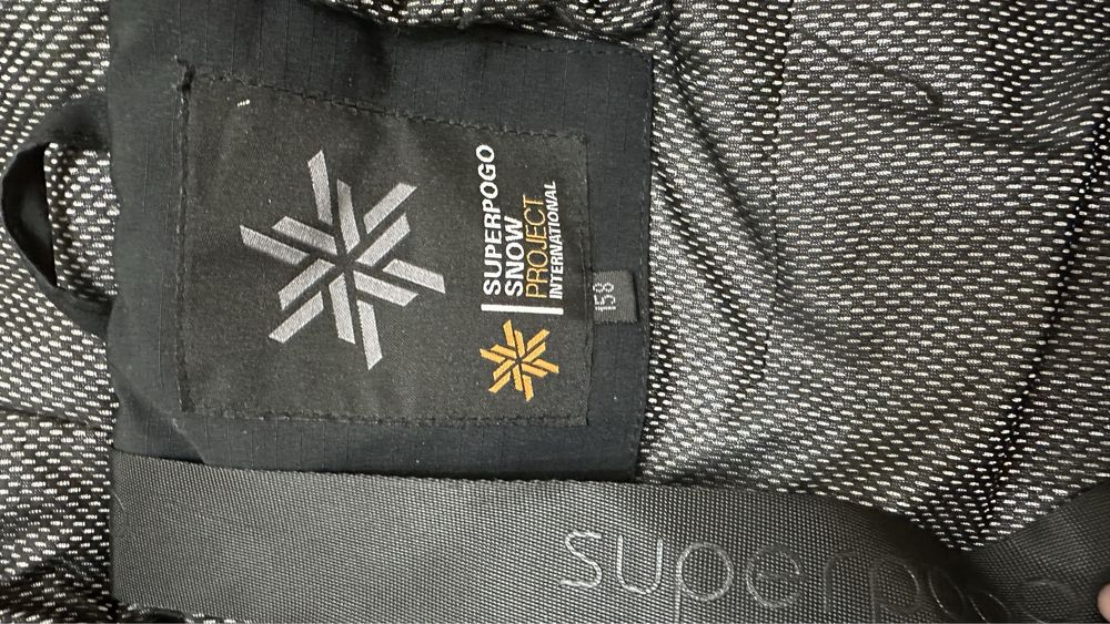 Продам зимнюю куртку!