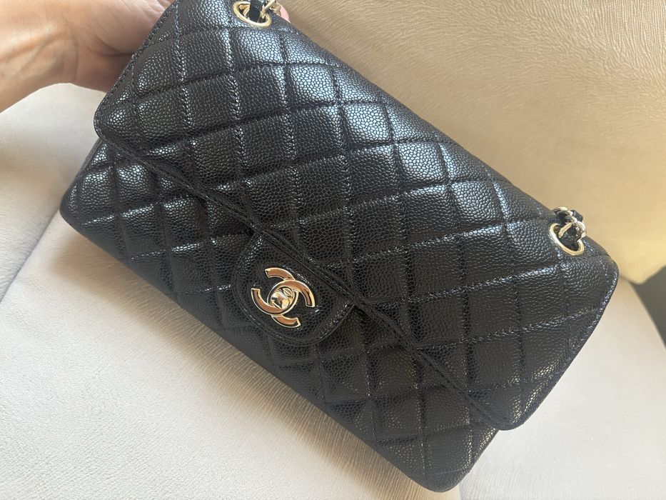 Chanel Black Lambskin Quilted Classic Flap
