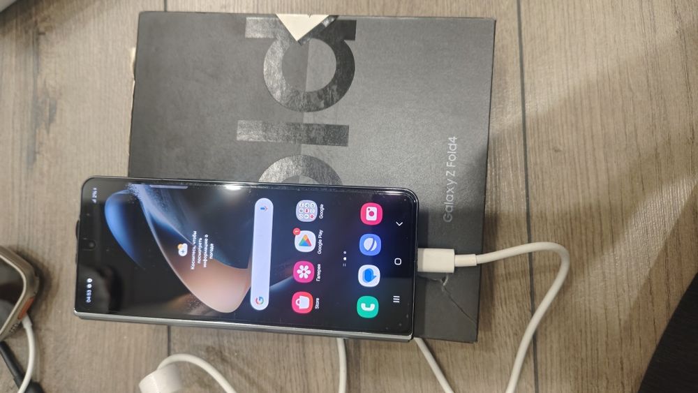 Samsung Galaxy fold 6