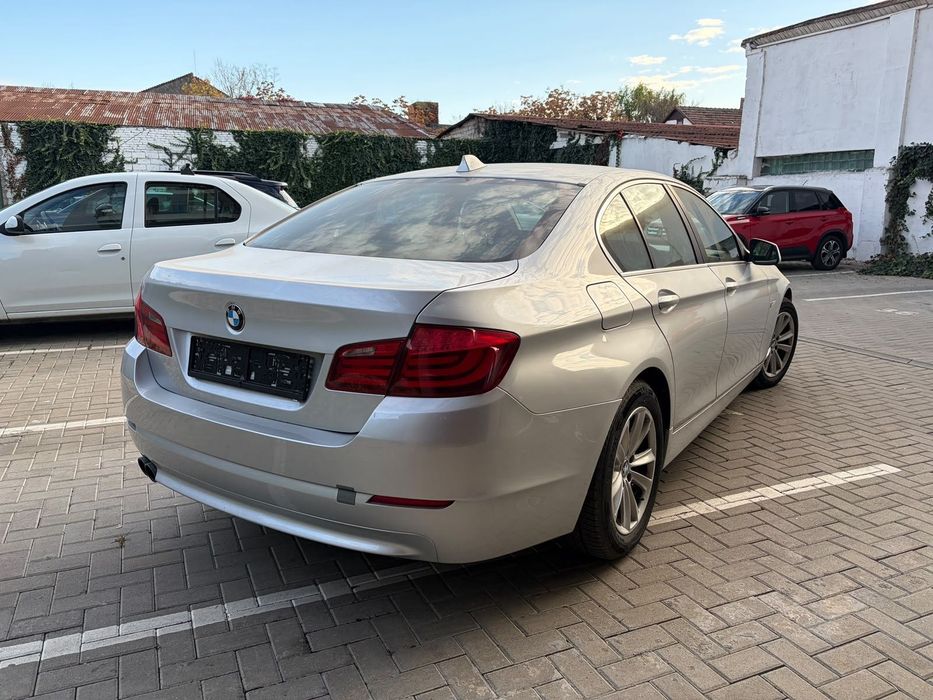 BMW Seria 5 2011 — imagine 4