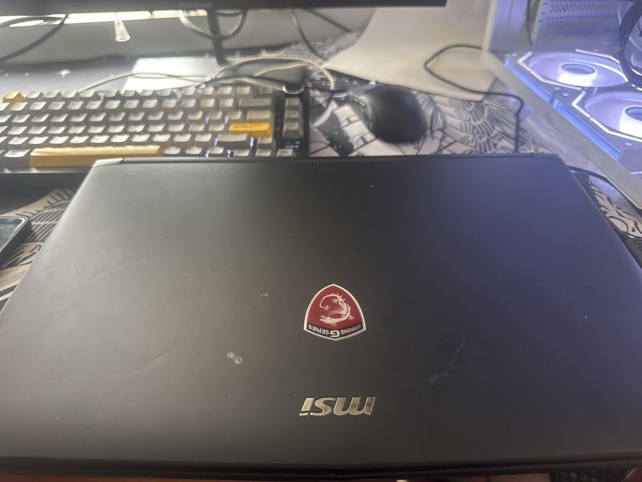 Ноутбук msi gl62 6qe