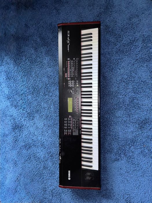 Vând Yamaha S90 ES – Workstation profesional