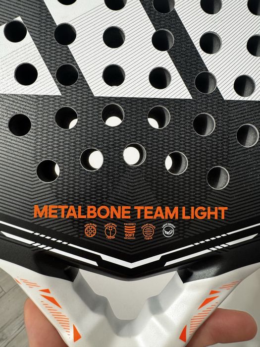 Paleta padel Adidas Metalbone Team Light