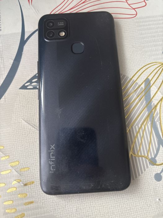 Продам infinix hot 10i