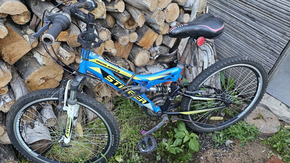 Продам 2 велика по цене одного