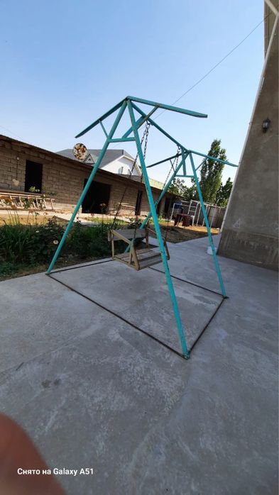 Качеля садовая..