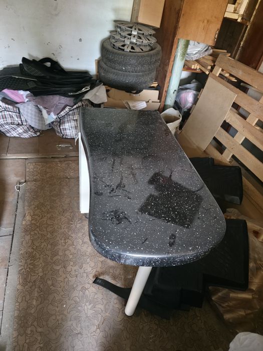 Стол для мастера маникюра