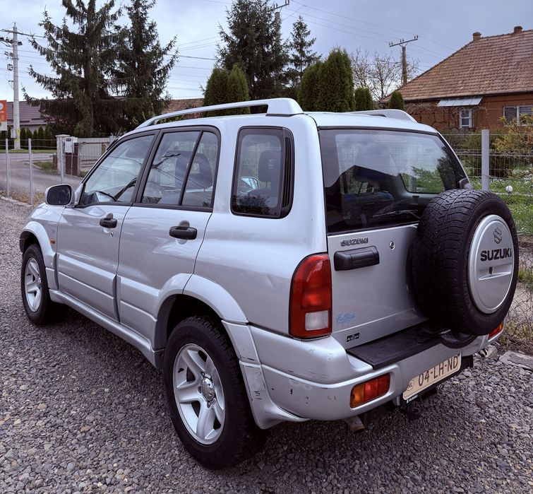 Suzuki Grand Vitara 2.0i 128CP 4x4 Mic\Mare *Recent Adusa*