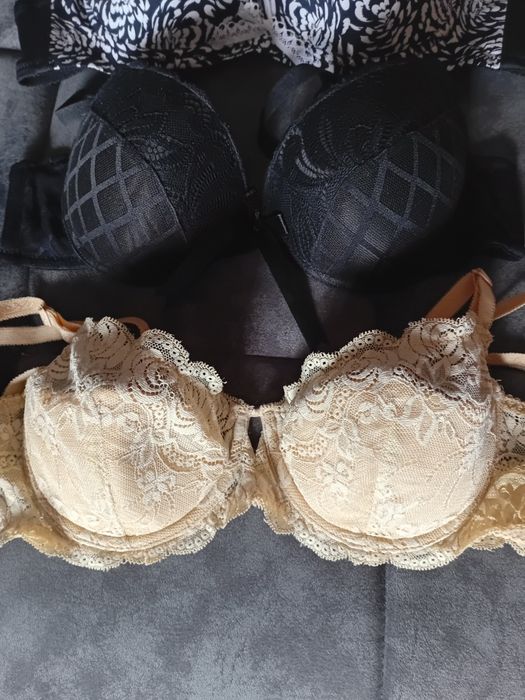 Бюстгальтеры новые размер 80В