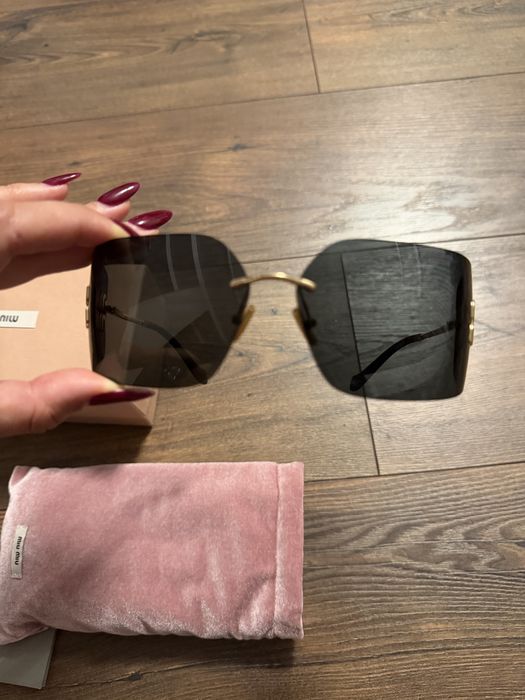 Оригинални дамски очила miu miu