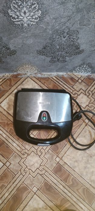 Продам Вафельницу