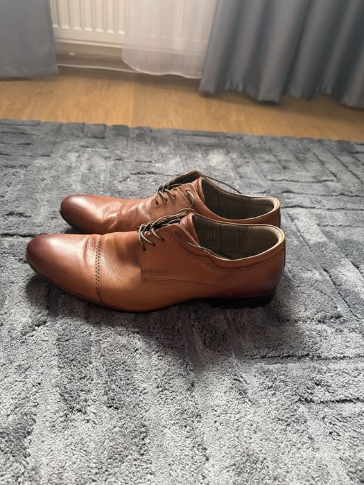cesare cave derby shoes