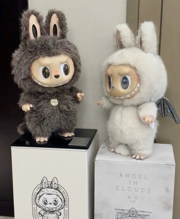 Голямо Лабубу Зимомо Labubu Zimomo бяло, кафяво, черно, сиво, Лилаво