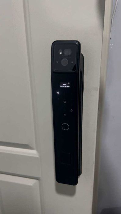 Aqlli zamok, Умный замок, Замок с Face ID, Умный дверной замок