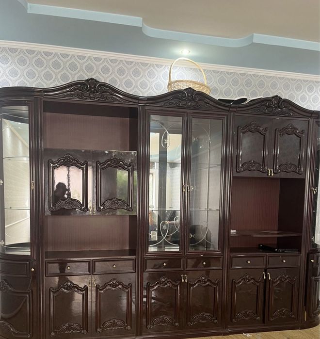 Продается горка для гостиной