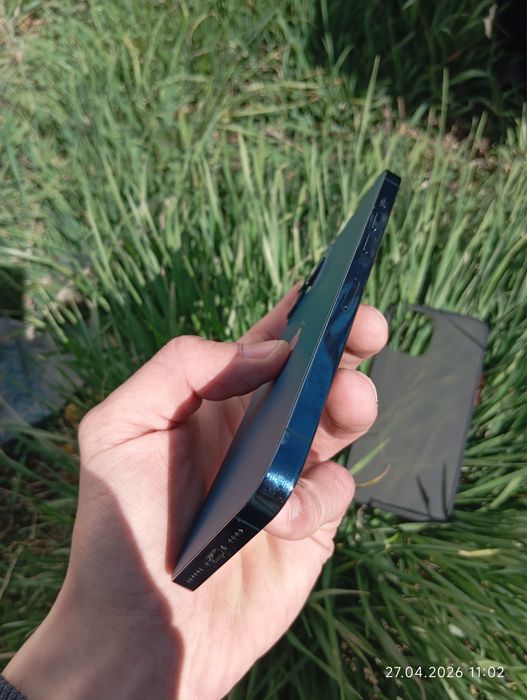 Айфон 12 pro max на 256гб