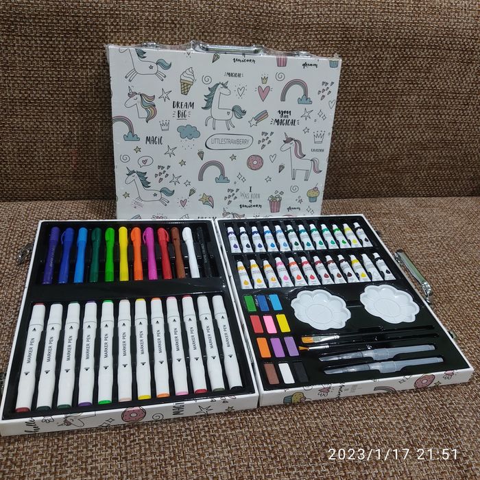 Для рисования карандашом 64 штук набор