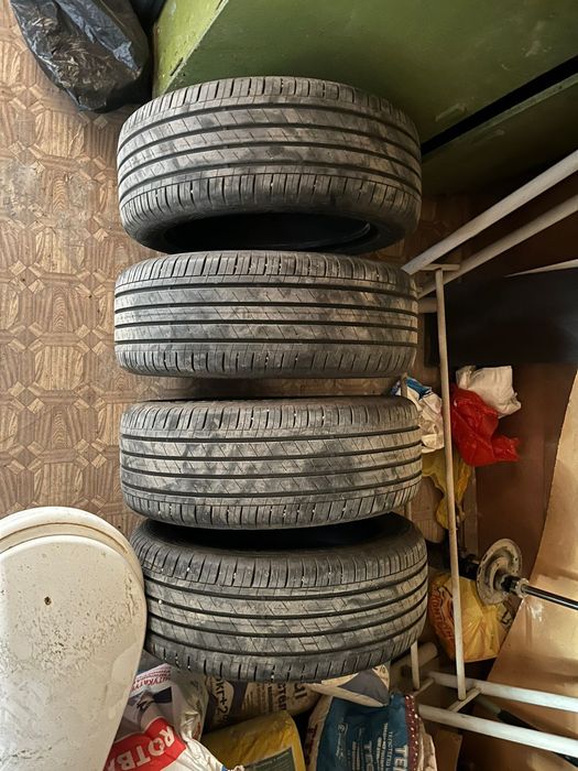 Шины авто Good Year 215/55/17